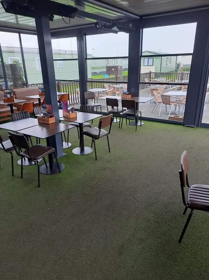 Q8 Ocean Edge Caravan Park Heysham Dış mekan fotoğraf